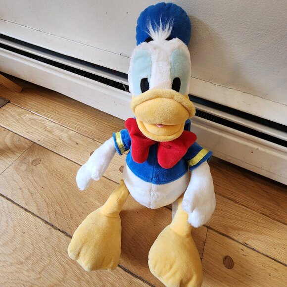 Disney Donald Duck Stuffed Animal Toy - Picture 13 of 16